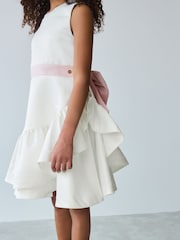 Белое атласное платье для особых случаев с бантом на талии Baker by Ted Baker - Изображение 4 из 11