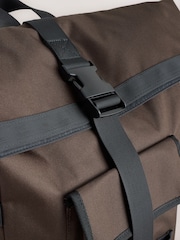 Braun - Canvas-Rucksack mit Rollverschluss - Bild 5 von 8