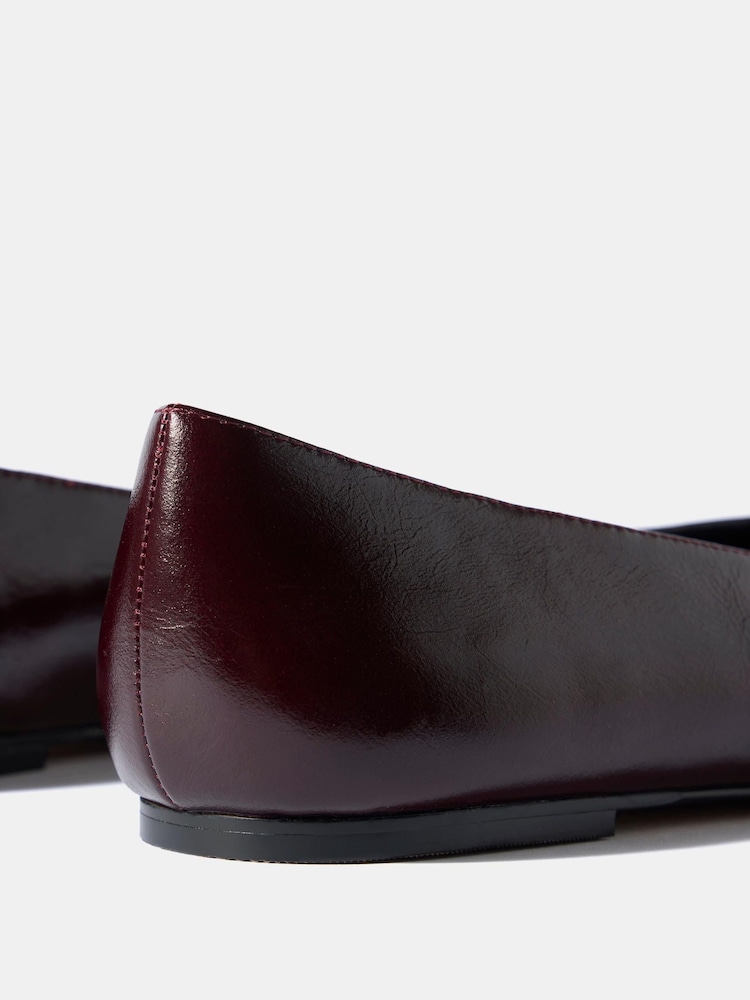 Mint Velvet Burgundy Red Ruby Leather Ballet Flat Pumps - Image 4 of 4 Mint Velvet Burgundy Red Ruby Leather Ballet Flat Pumps - Image 4 of 4