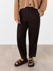 Whistles Black Petite Linen Barrel Leg Trousers - Image 2 of 5