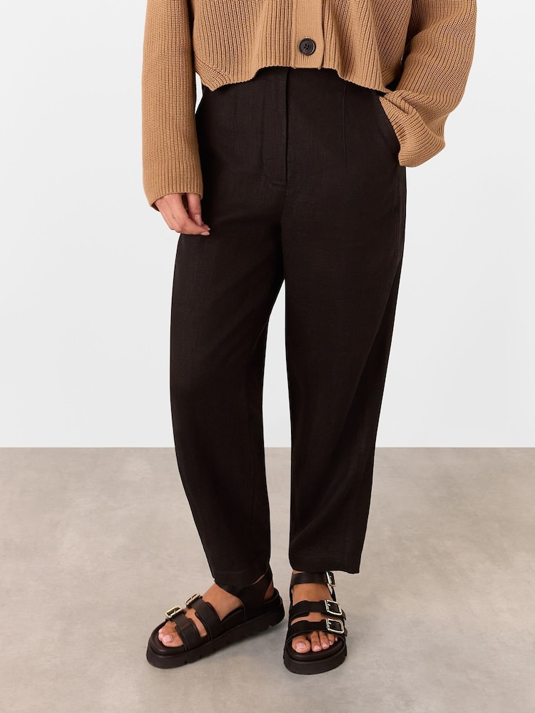 Whistles Black Petite Linen Barrel Leg Trousers - Image 2 of 5