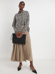 JD Williams Crepe Shirt - Imagen 3 de 4