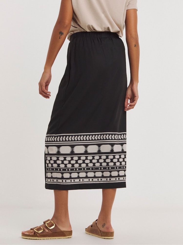 JD Williams Black Wrap Skirt - Image 2 of 4