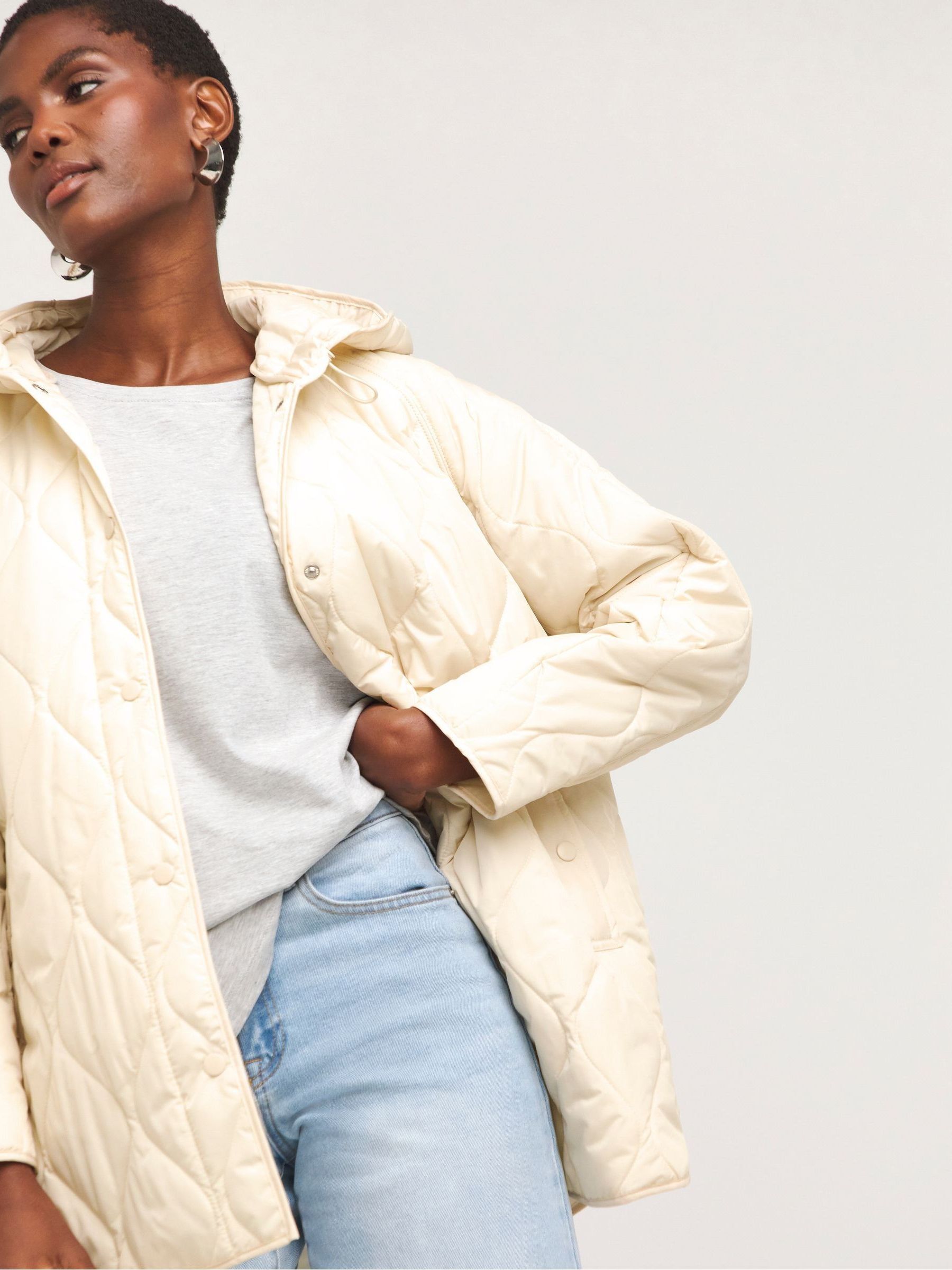 お値下げ　かぐれ　中綿Quilted short coat アイボリー　未使用品 Buy JD Williams Cream Short Quilted Coat from the Next UK online shop