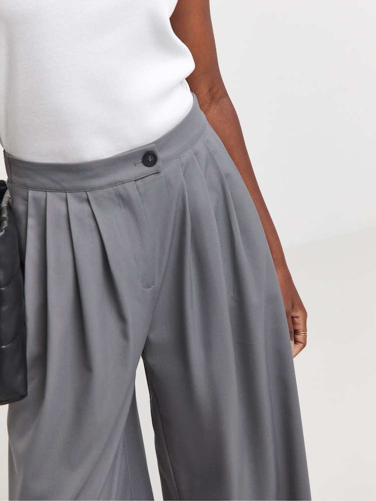 JD Williams Grey Super Wide Leg Trousers - Image 4 of 4 JD Williams Grey Super Wide Leg Trousers - Image 4 of 4