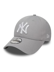 New Era Kids Grey New York Yankees Essential 9FORTY 100% Cotton Cap - Image 1 of 4