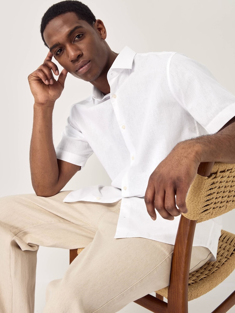 fitted white short sleeve dress shirt &Collar Pacific Short-Sleeve Shirt