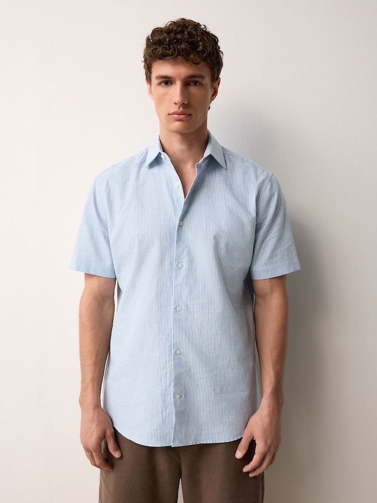 Light Blue Stripe Regular Fit Cotton Blend Short Sleeve Cutaway Collar Shirt - Image 2 of 8