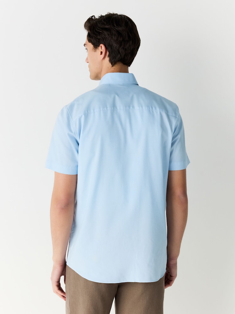 Light Blue Regular Fit Short Sleeve Easy Iron Button Down Oxford Shirt - Image 3 of 8