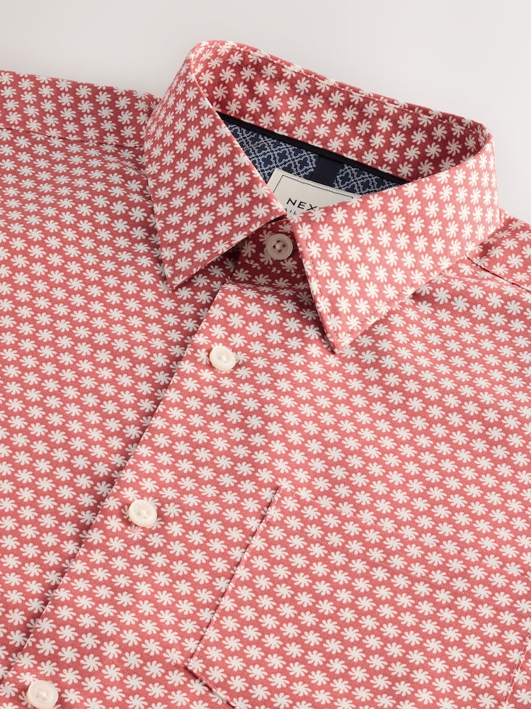 Red Geometric Easy Iron With Button Down Collar Short Sleeve Oxford Shirt - Image 7 of 8