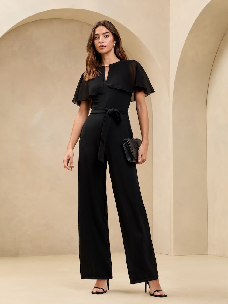 Lipsy Chiffon-Overall mit Umhangärmeln und Schlüssellochausschnitt - Bild 1 von 4 Lipsy Chiffon-Overall mit Umhangärmeln und Schlüssellochausschnitt - Bild 1 von 4