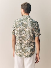 Green Hawaiian Floral - Print 100% Linen Short Sleeve Shirt - Imagen 4 de 5