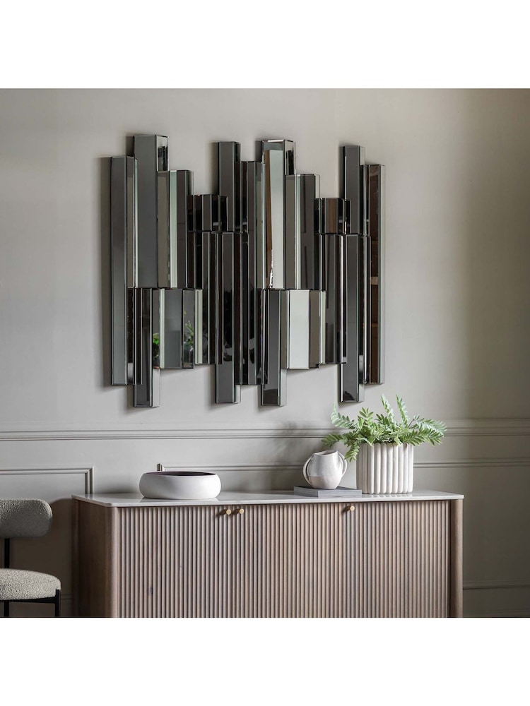 Gallery Home Silver Dalton Decorative Wall Mirror - Image 1 of 6