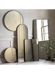 Gallery Home Black Metal Whitland Round Mirror - Image 1 of 5