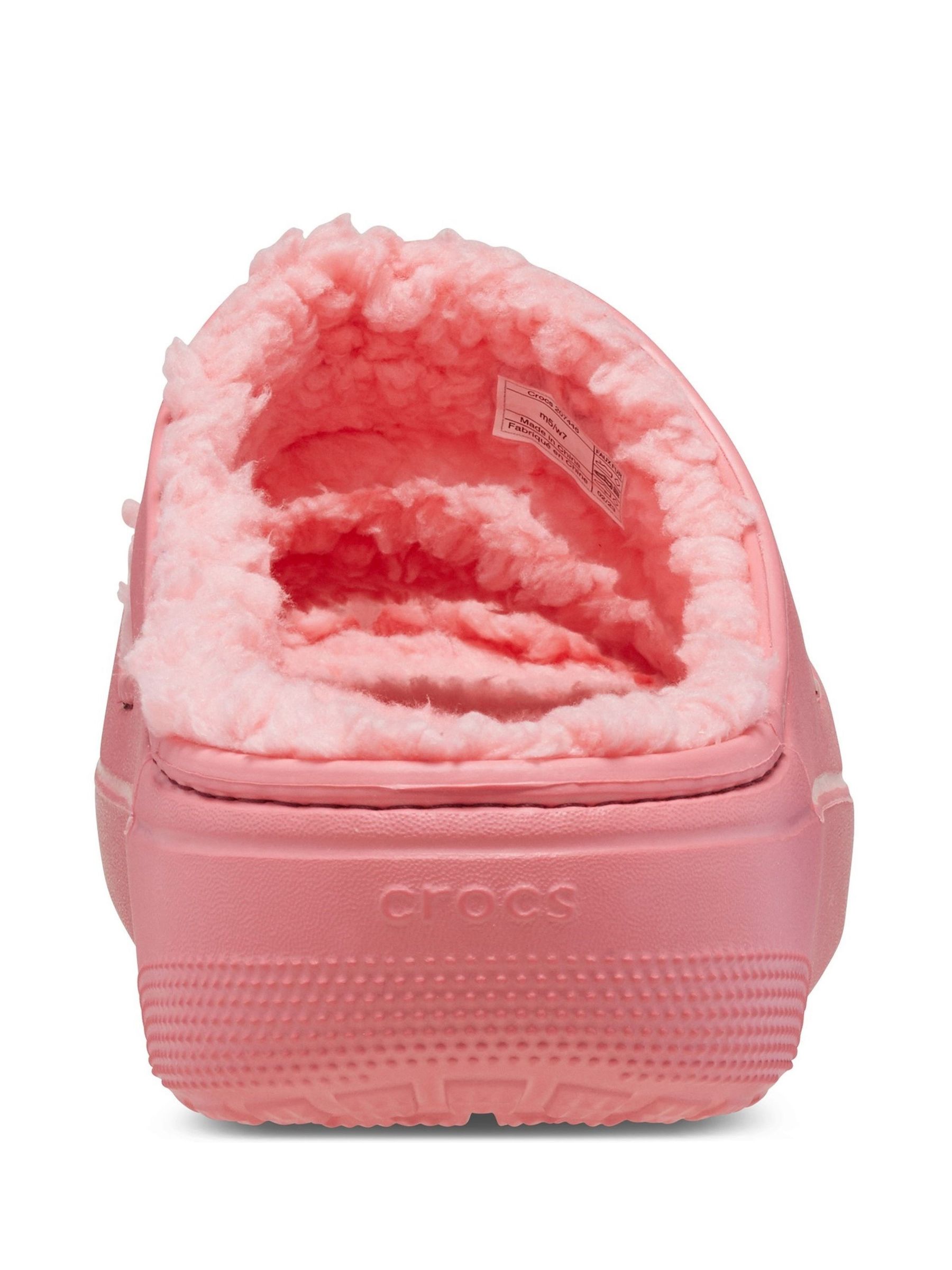 Red fur lined crocs sales
