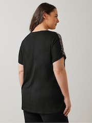 Evans Animal Print Black T-Shirt - Bild 4 von 6