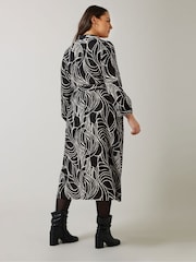 Evans Linear Print Jersey Crepe Dress - Image 3 of 5