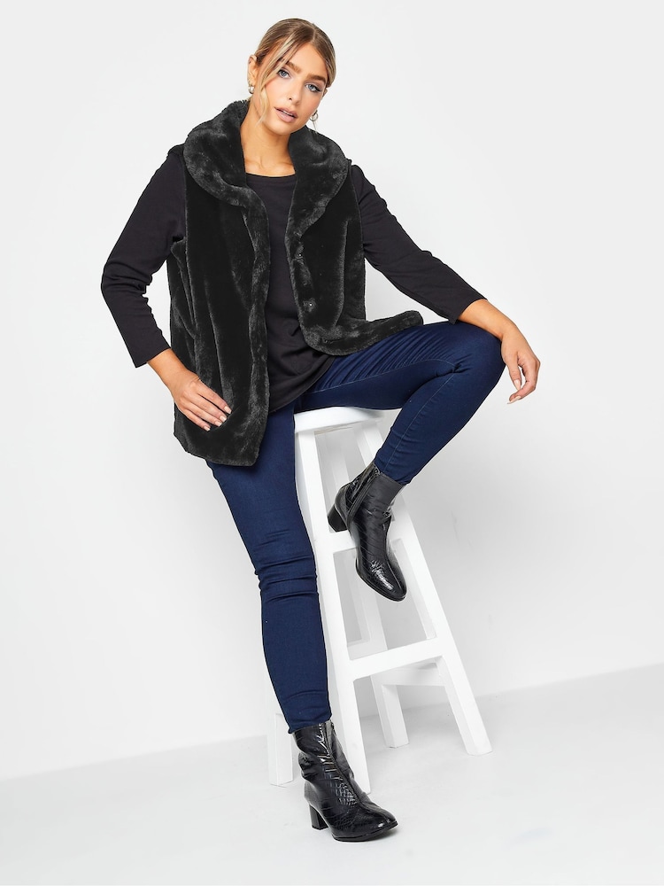M&Co Black Faux Fur Gilet - Image 2 of 4 M&Co Black Faux Fur Gilet - Image 2 of 4
