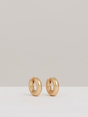 Reiss Gold Olivia Huggie Earrings - Image 2 of 5