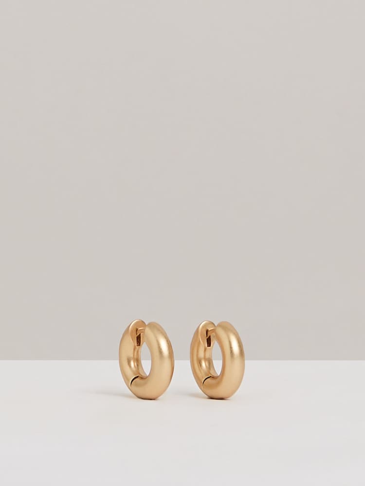 Reiss Gold Olivia Huggie Earrings - Image 2 of 5