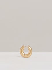 Reiss Gold Olivia Huggie Earrings - Image 3 of 5