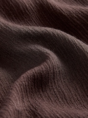 Marrón - Crinkle Textured Wide Leg Trousers - Imagen 8 de 8
