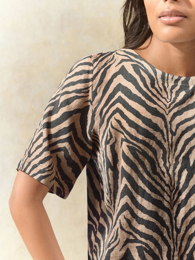 Black/Brown Zebra Print Short Sleeve Boxy T-Shirt with Linen - Image 2 of 4