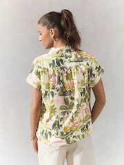 Animal/ Jungle Print Short Sleeve Shirt with Linen - Image 4 of 9