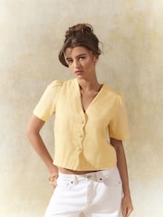 Lemon Yellow Linen Blend Scallop Button Down Short Sleeve Blouse - Image 3 of 8