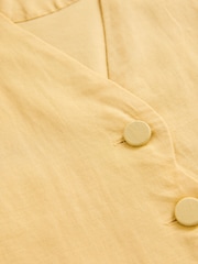Lemon Yellow Linen Blend Scallop Button Down Short Sleeve Blouse - Image 7 of 8