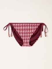 FatFace Red Triangle Maci Retro Shell Bikini Top - Image 1 of 1