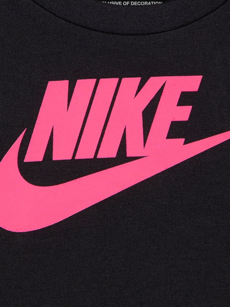 Negro - Nike Infant Club T-Shirt and Shorts Set - Imagen 4 de 4