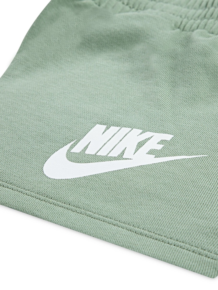 Nike Green Infant Club T-Shirt and Shorts Set - Image 3 of 4