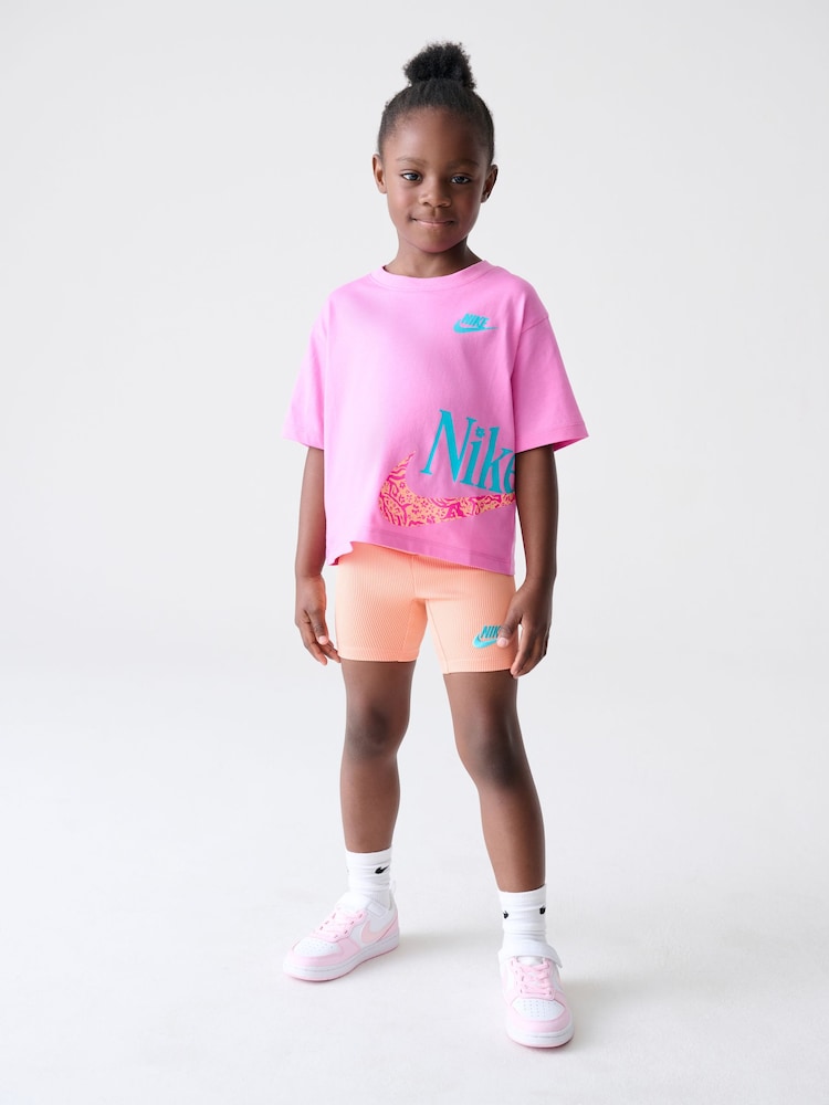 Nike Pink Little Kids Wild Flower Boxy T-Shirt and Shorts Set - Image 1 of 10 Nike Pink Little Kids Wild Flower Boxy T-Shirt and Shorts Set - Image 1 of 10