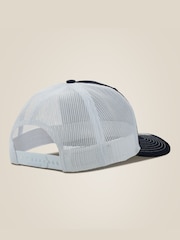 Gorra estilo camionero en azul con parche redondo Premium Goods de Ariat - Imagen 2 de 2