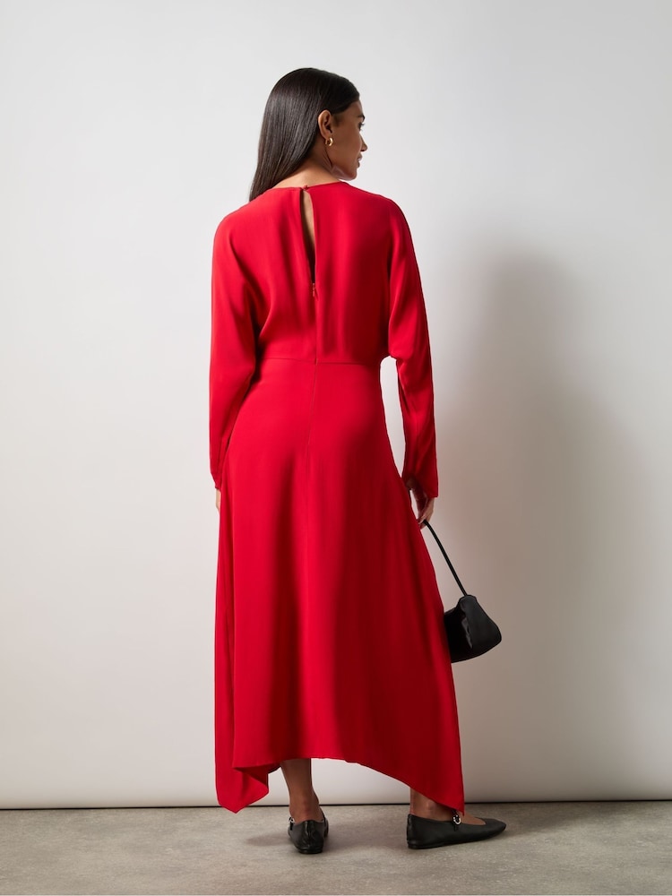 Ro&Zo Red Crepe Keyhole Midi Dress - Image 5 of 5