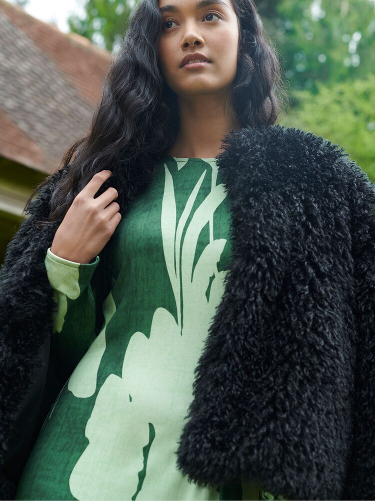 Ro&Zo Black Faux Fur Coat - Image 2 of 4