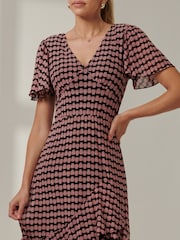 Jolie Moi Pink Geo Print Tiered Maxi Dress - Image 3 of 6
