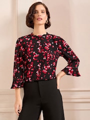 Schwarz mit Herzmotiv - Love & Roses Bluse mit 3/4 Trompetenärmeln - Image 1 of 4