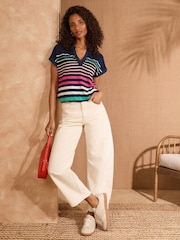 Marineblau, Regenbogenstreifen - Love & Roses V-Neck Jersey T-Shirt - Image 3 of 4