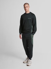 Lyle & Scott Black Colourblock Crew Neck Sweat Top - Image 2 of 5