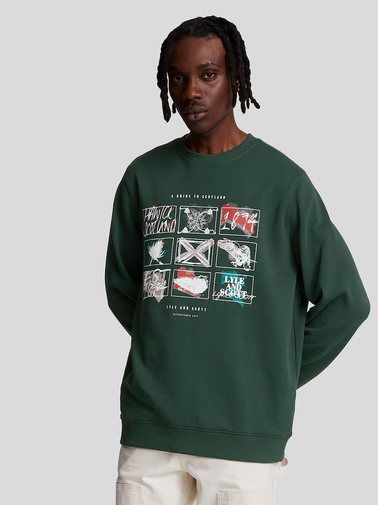 Lyle & Scott Green A Guide To Scotland Graphic 100% Cotton Sweatshirt - Image 1 of 5