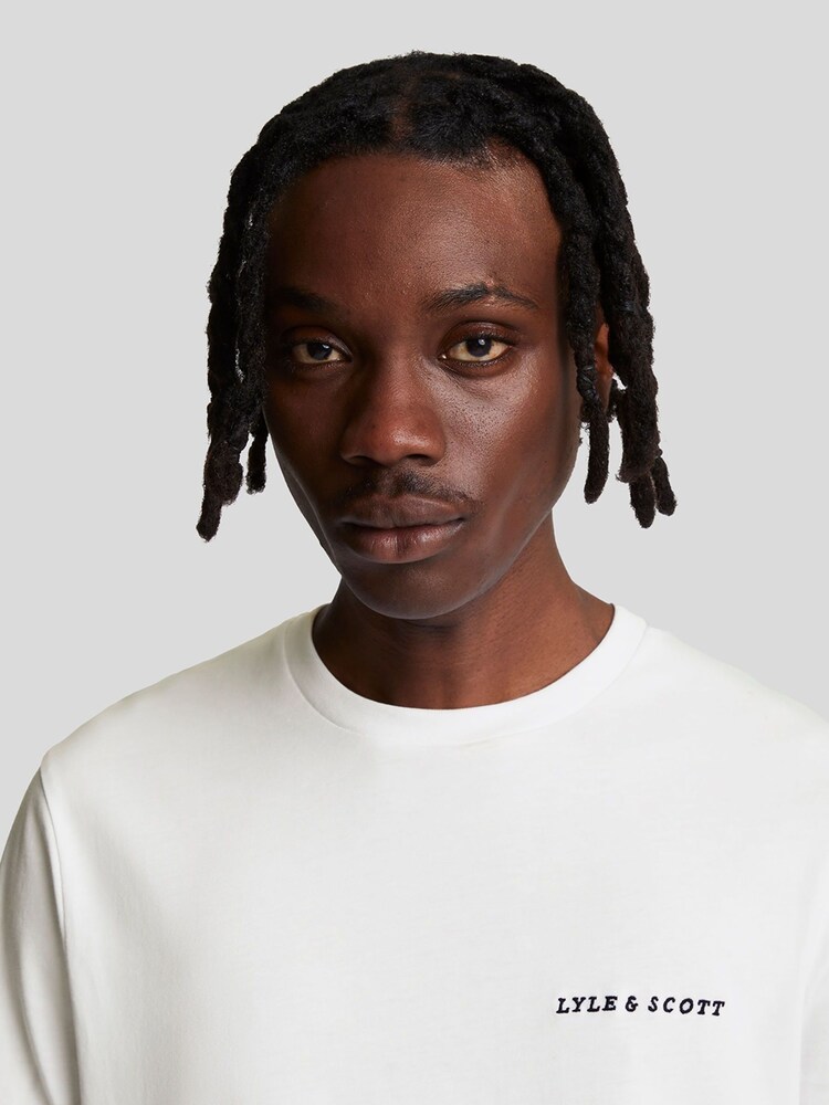 Lyle & Scott White Embroidered 100% Cotton T-Shirt - Image 4 of 4 Lyle & Scott White Embroidered 100% Cotton T-Shirt - Image 4 of 4
