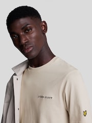 Lyle & Scott Cream Embroidered 100% Cotton T-Shirt - Image 4 of 5