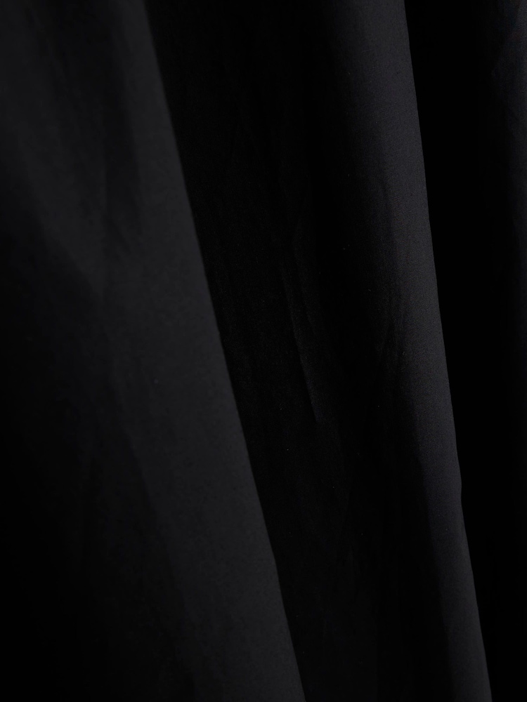 River Island Black Bubble Hem Midi Skirt - Image 4 of 4