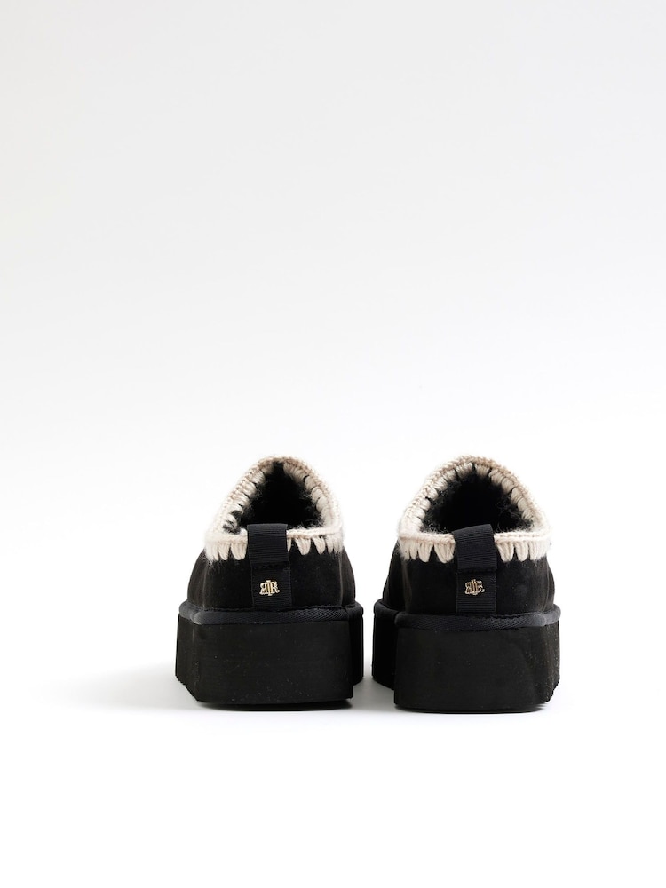 River Island Black Faux Fur Lined Platform Slippers - Image 4 of 4