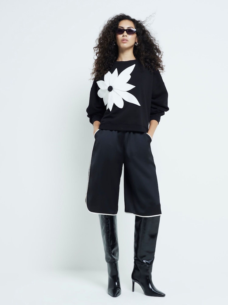 River Island Black Mono Flower Print 100% Cotton Sweatshirt - Image 2 of 6