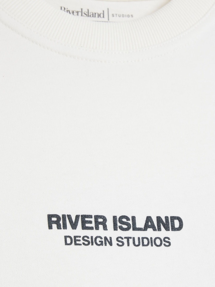 River Island Cream Regular Fit Studio Graphic 100% Cotton T-Shirt - Image 4 of 4