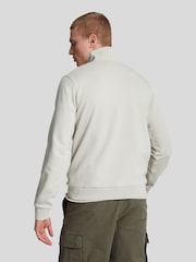 Cream - Hanorac Lyle & Scott Tonal Eagle Quarter Zip 100% bumbac - Image 3 of 5