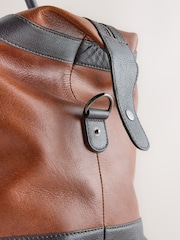 Marron fauve - Fourre-tout en cuir contrastant - Image 7 of 7